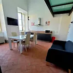 La - Convenient For Sardinia And Corsica - 4 Beds - Private Parking Included With * Livorno