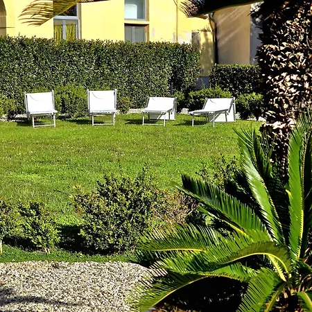 Apartmán La - Convenient For Sardinia And Corsica - 4 Beds - Private Parking Included With Livorno